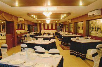 Hotel Heera International Kolkata Luaran gambar
